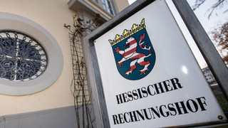 Landesrechnungshof findet Sparpotenzial bei Hessens Kommunen