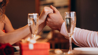 Webradios zum Valentinstag: Streams mit romantischer Musik