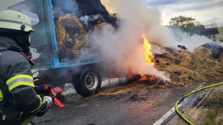 Traktor-Brände in Mainz und in Rüdesheim - Hoher Schaden durch Feuer