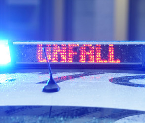 Unbekannter flüchtet nach schwerem Unfall in Rüsselsheim