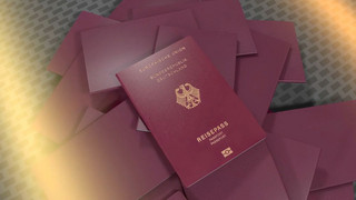 Dank Einbürgerungen: Weniger Staatenlose in Deutschland