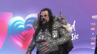 Zum ESC-Jubiläum: Lordi nimmt Songs mit Johnny Logan auf