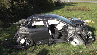 A3 bei Diez: Auto überschlägt sich, zwei Tote