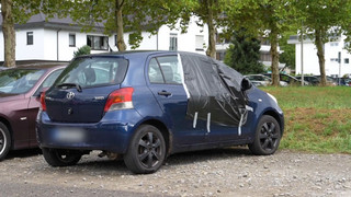 Gruseliger Fund in schwäbischer Kleinstadt: Leiche in Auto am Bahnhof entdeckt