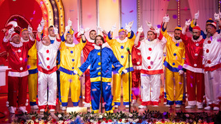 Mainzer Hofsänger erhalten in Schifferstadt den "Saumagen-Orden"