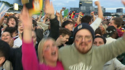Nachtruhe ade? So steht es ums Public Viewing zur Fußball-WM