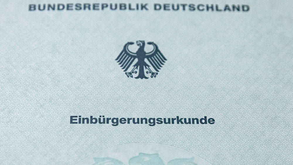 Einbürgerung