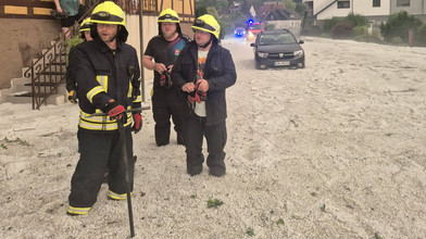 Braunfels versinkt im Unwetter-Chaos: 30 Zentimeter Hagel