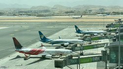 Der Halbinsel-Flughafen, auf den jetzt die ganze Welt schaut