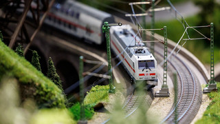 Märklin rollt mit AC/DC in die Zukunft