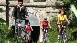 Milseburgtunnel: Mit dem Rad durch den Berg