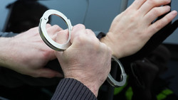 Anklage in Frankfurt Teenager soll schwere Tat geplant haben