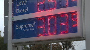 Preis-Schock an der Tankstelle: Hier kostet ein Liter Super Plus mehr als drei Euro