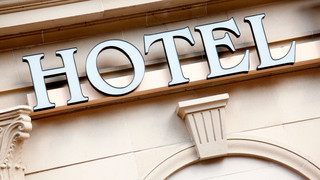 Ärger im Hotel: Das sind deine Rechte im Urlaub