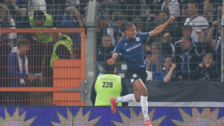 Arminia überrollt Fortuna – 5:1 nach Platzverweis und Elfer