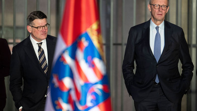 Kabinettssitzung am Flughafen: Merz besucht Hessen