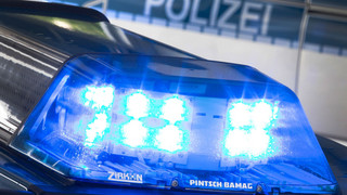 Motorradunfall auf der A63: Fahrer schwer verletzt