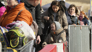Bouffier: Aufnahme von Flüchtlingen kostet bis zu 800 Millionen Euro