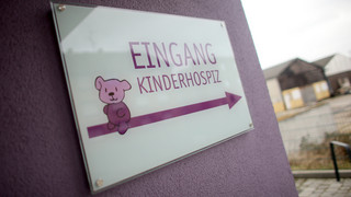 Kinder-Lebens-Lauf 2024: Engelsfackel-Übergabe in Mainz