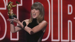 Taylor Swift holt Top-Preis bei MTV Video Music Awards