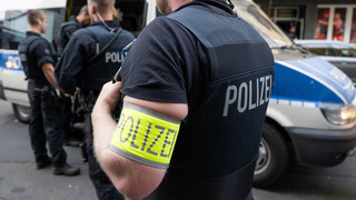Polizeirazzia in Frankfurt: 17 Dealer im Bahnhofsviertel gefasst