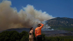 Extreme Hitzewelle in Europa: Spanien warnt vor Giftwolken, Tote in Griechenland