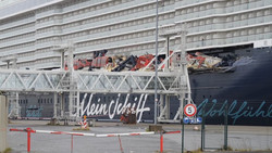 Reise abgesagt: «Mein Schiff 3» soll nach Unfall in die Werft