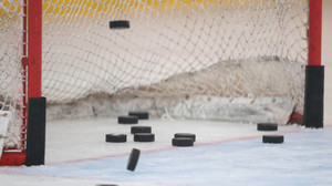 DEL 2: Cutler führt Kassel Huskies zum Sieg und Bad Nauheim verliert