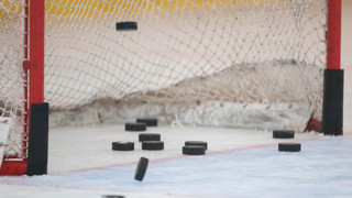 DEL 2: Cutler führt Kassel Huskies zum Sieg und Bad Nauheim verliert