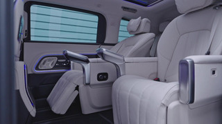 Der neue elektrische Mercedes-Benz VLE - Außergewöhnliches Interieur - Panoramadach, Ambientebeleuchtung und einzigartiger Wraparound-Effekt