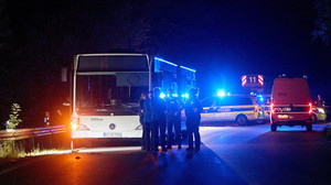 Nach Messerattacke in Siegen - Täterin von drei Frauen überwältigt