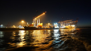 Deutscher Exportüberschuss wegen teurerer Energie deutlich gesunken