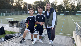Unterstützung für kleinwüchsige Fußball-Nationalmannschaft