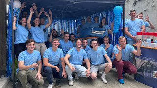 Darmstadt: Studierende der Hochschule bauen Betonkanu für Regatta