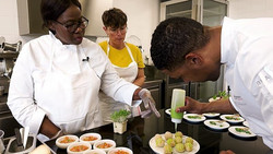 Meet My Mama: das Startup, das Hausköchinnen und -köche zu erfolgreichen Unternehmern macht