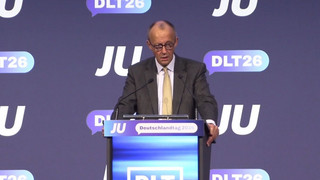 Investitionsgipfel in Berlin - Merz rollt roten Teppich aus