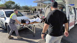 Explosionen im Libanon: Funkgeräte waren wohl mit Sprengstoff bestückt