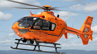 Schwerer Unfall bei Eppertshausen: Auto gegen LKW