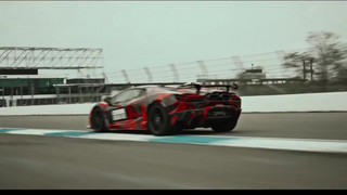 Der neue Lamborghini Revuelto SV fährt einen Rundenrekord auf dem Hockenheimring
