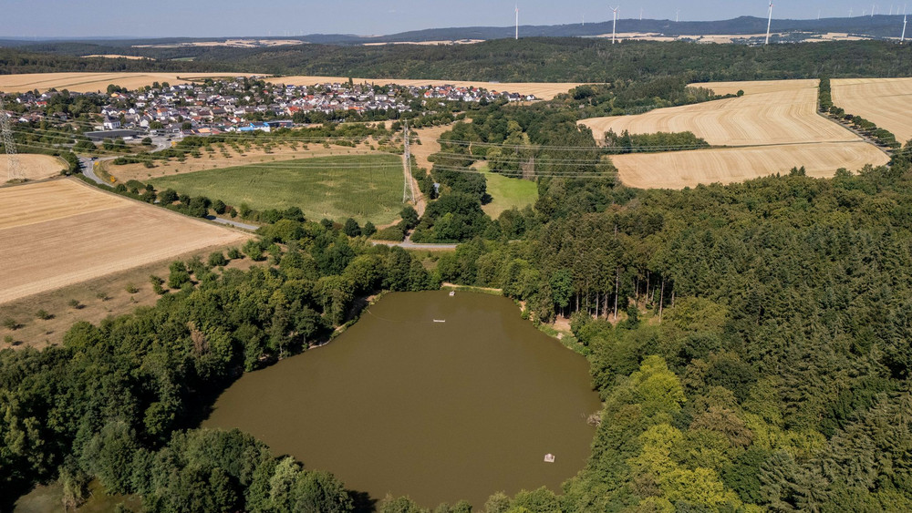 Anglerverein Beuerbach rettet seinen See