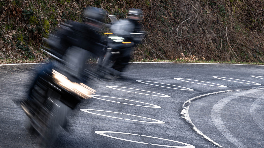Hanau: Motorradfahrer fährt 118 km/h innerorts