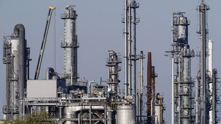 Auftragseingang der deutschen Industrie überraschend gestiegen