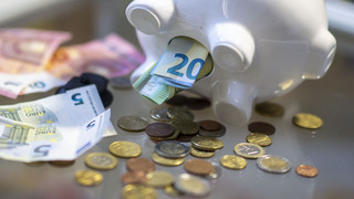 Rheingau-Taunus-Kreis: Haushalt auf Kante, es fehlen Millionen