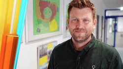 Special Olympics: Simon Hildebrandt trainiert 8 AthletInnen gleichzeitig