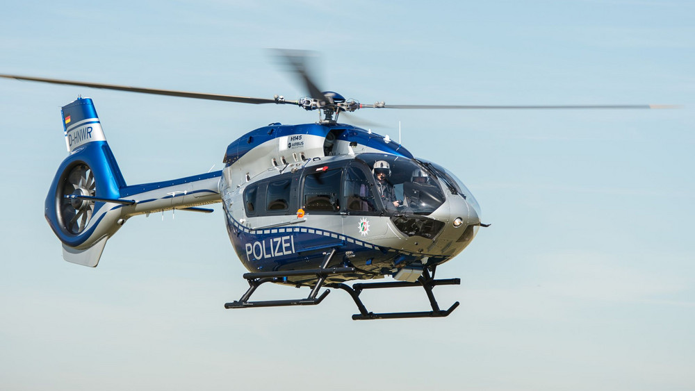 NRW-Polizei stellt neue Hubschrauber vor