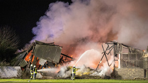 Scheunenbrand bei Eiterfeld: Brandursache unklar