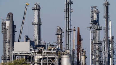 Chemiebranche blickt pessimistischer in die Zukunft