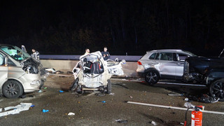 13 Verletzte bei Unfall auf der A7 zwischen Guxhagen und Melsungen