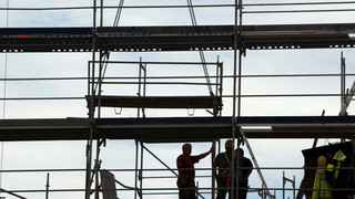 Stimmung der Unternehmen im Euroraum steigt auf Neun-Monats-Hoch