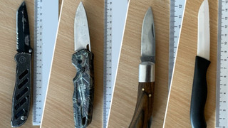 Aktion Sicheres Gießen: Polizei stellt Messer in Bussen sicher